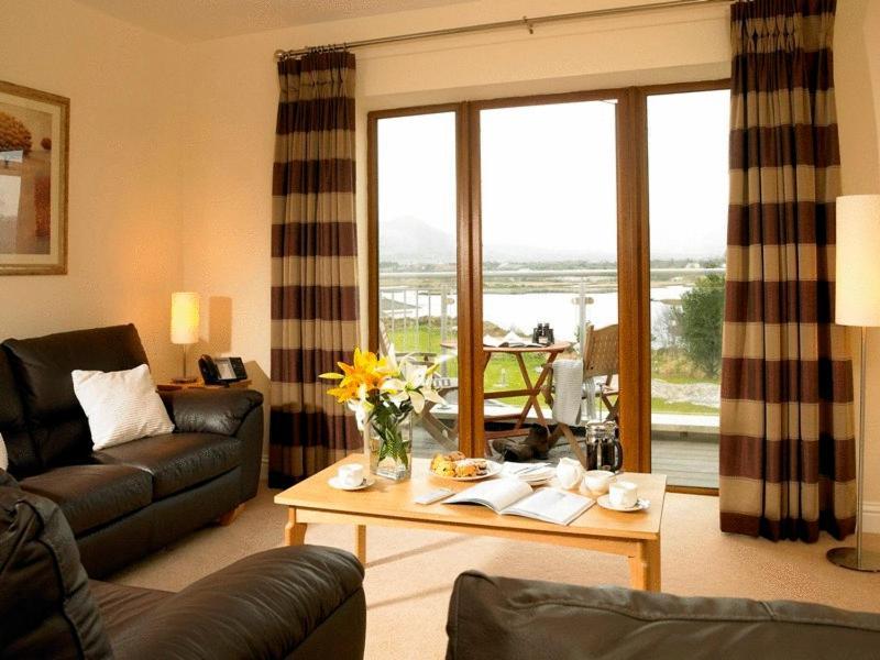 Golden'S Cove Apartments At Sneem Hotel Exteriér fotografie